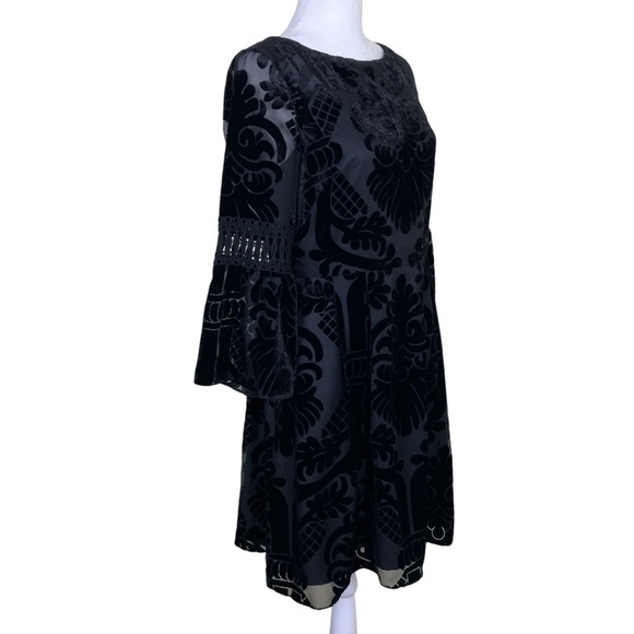 Eliza J Burnout Velvet Fit and Flare Mini Dress Bell Sleeves Dark Romance Sz 4 - Picture 6 of 16
